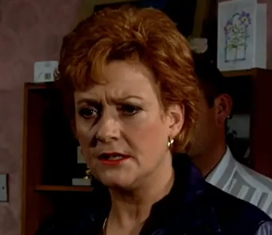 Eve Elliott Character Profile