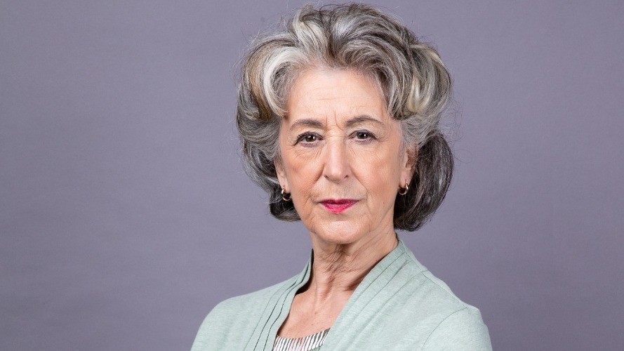 Evelyn Plummer Character Profile